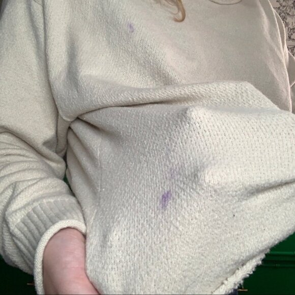 Elizabeth And James Sweater - Picture 11 of 12